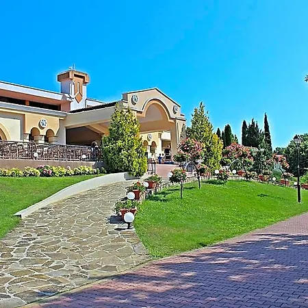Hotel Duni Village