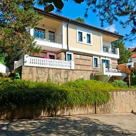 Hotel Duni Village
