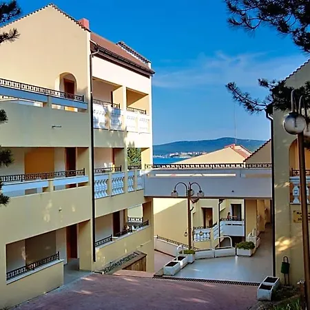 Duni Village Hotel 4*